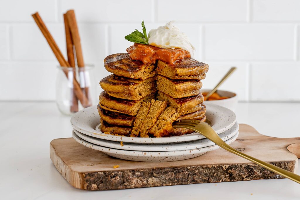 healthy carrot cake pancakes
