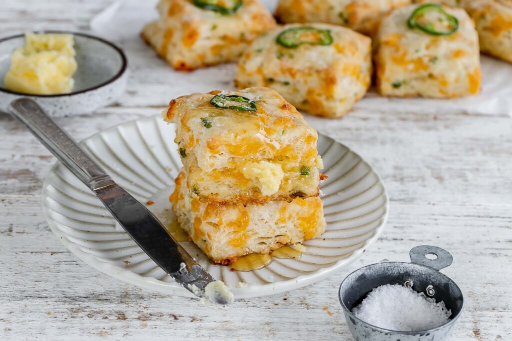 jalapeño cheddar biscuits