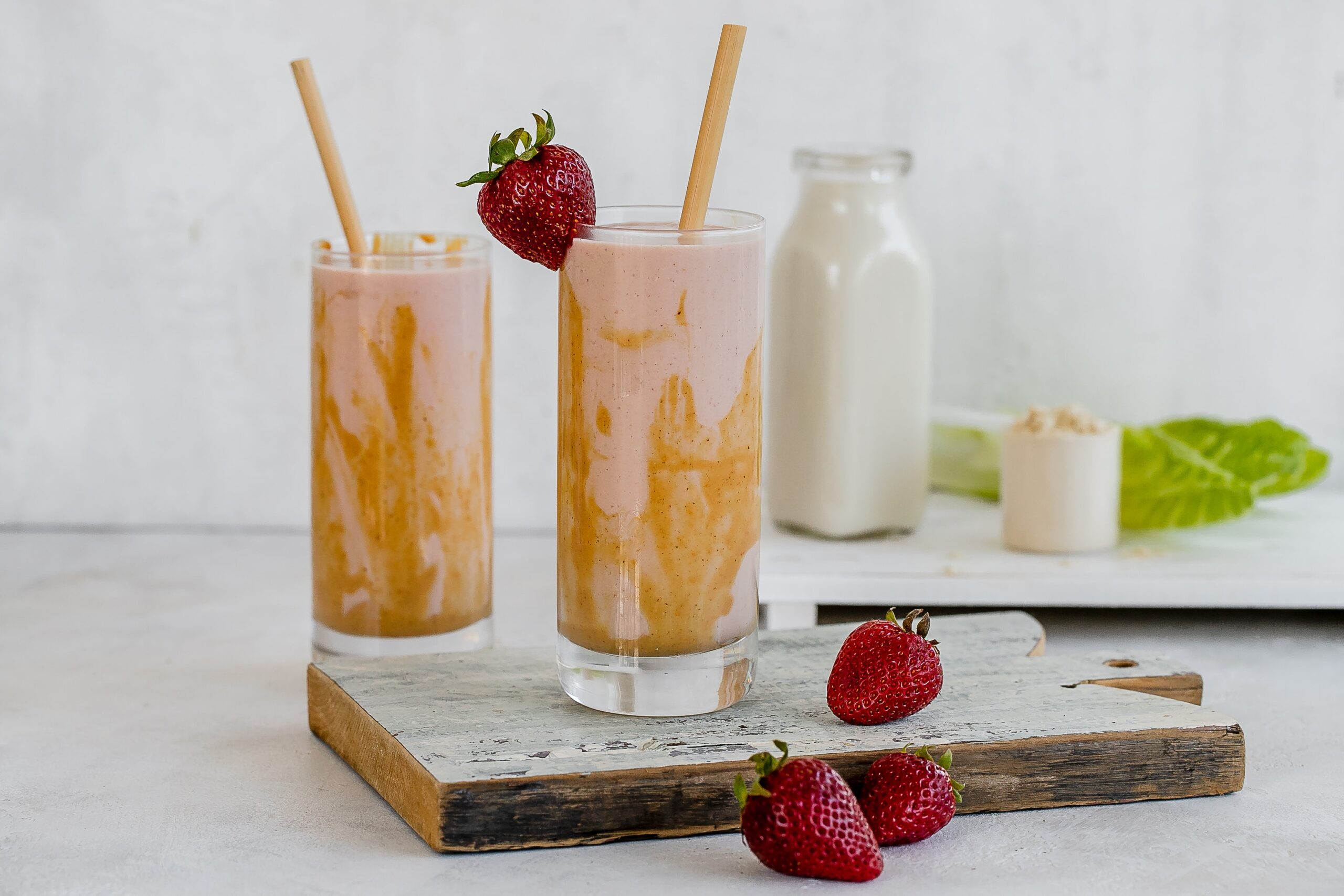 strawberry peanut butter smoothie