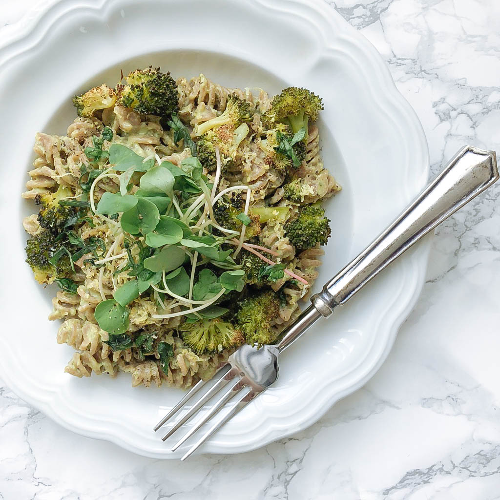 vegan creamy avocado sauce