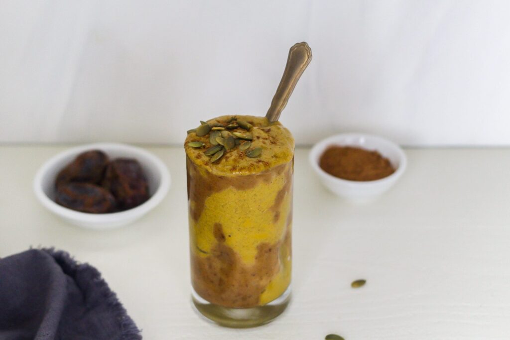 vegan pumpkin smoothie