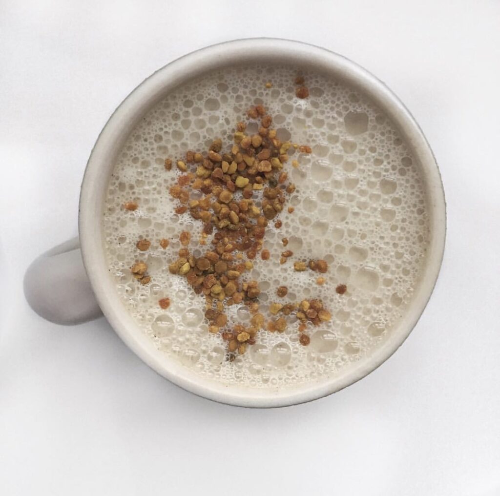 superfood mushroom latte