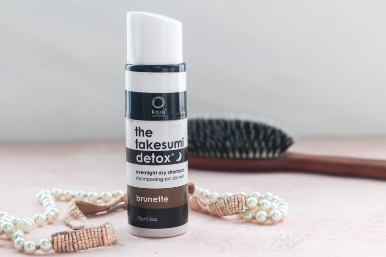 best natural dry shampoo kaia