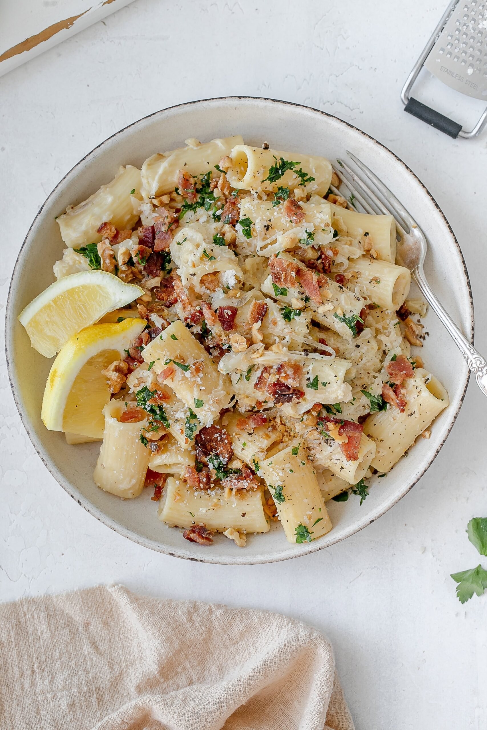 cabbage and bacon pasta