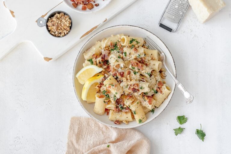 cabbage and bacon pasta