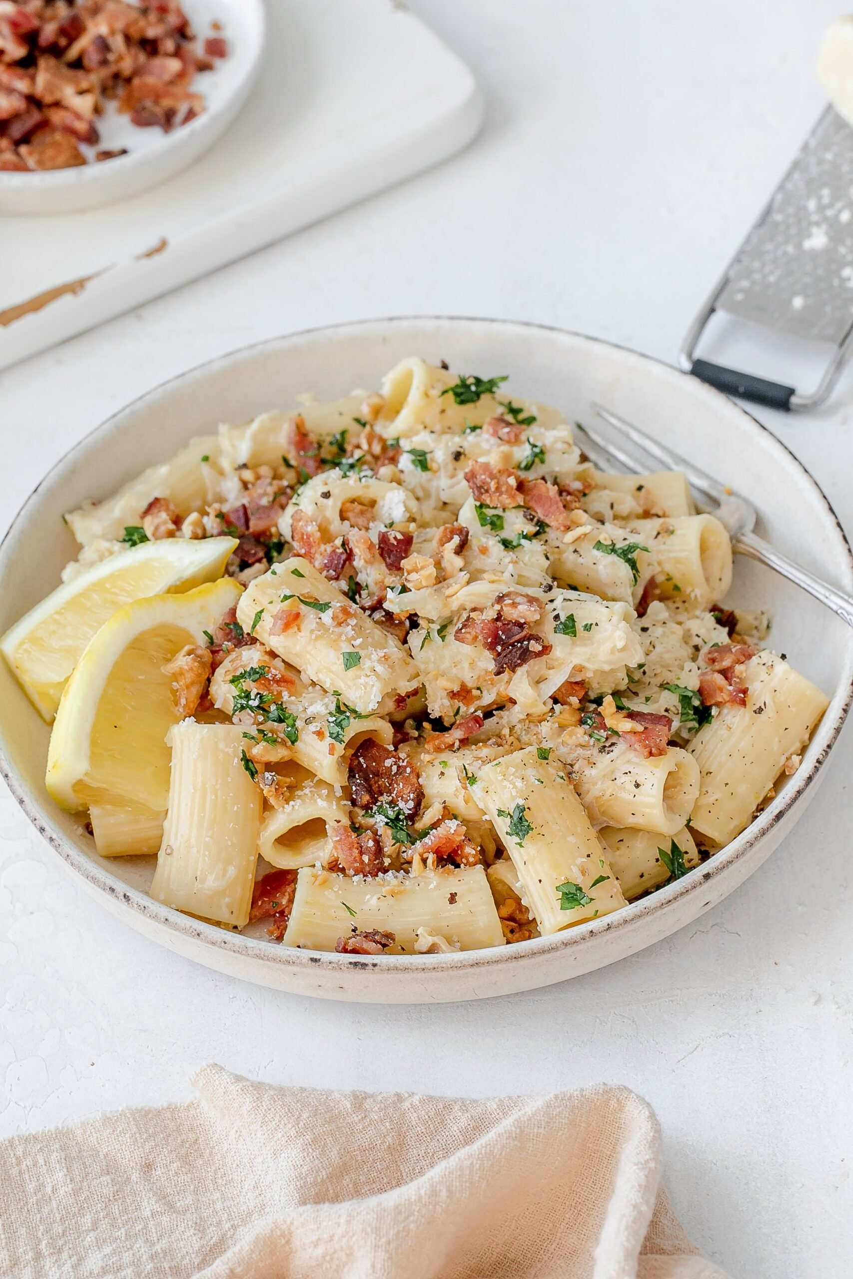 cabbage and bacon pasta